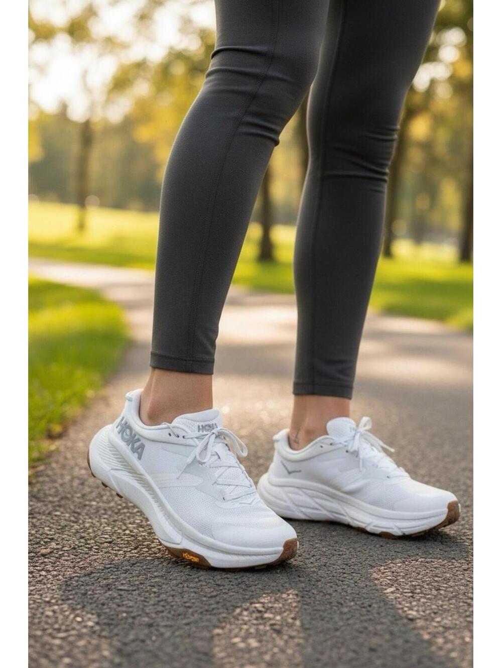 Hoka One One Transport White Cordura Vibram Trail Women's Shoes Size 9